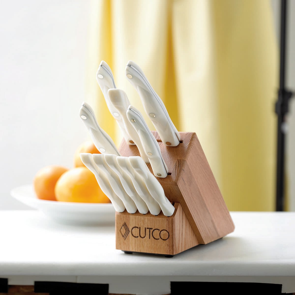 Cutco Homemaker + 8 Pearl White Knife Set with Oak Block